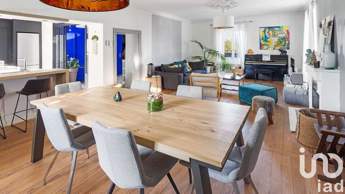 Photo 2 - Maison à SAINT-JULIEN-DE-CONCELLES