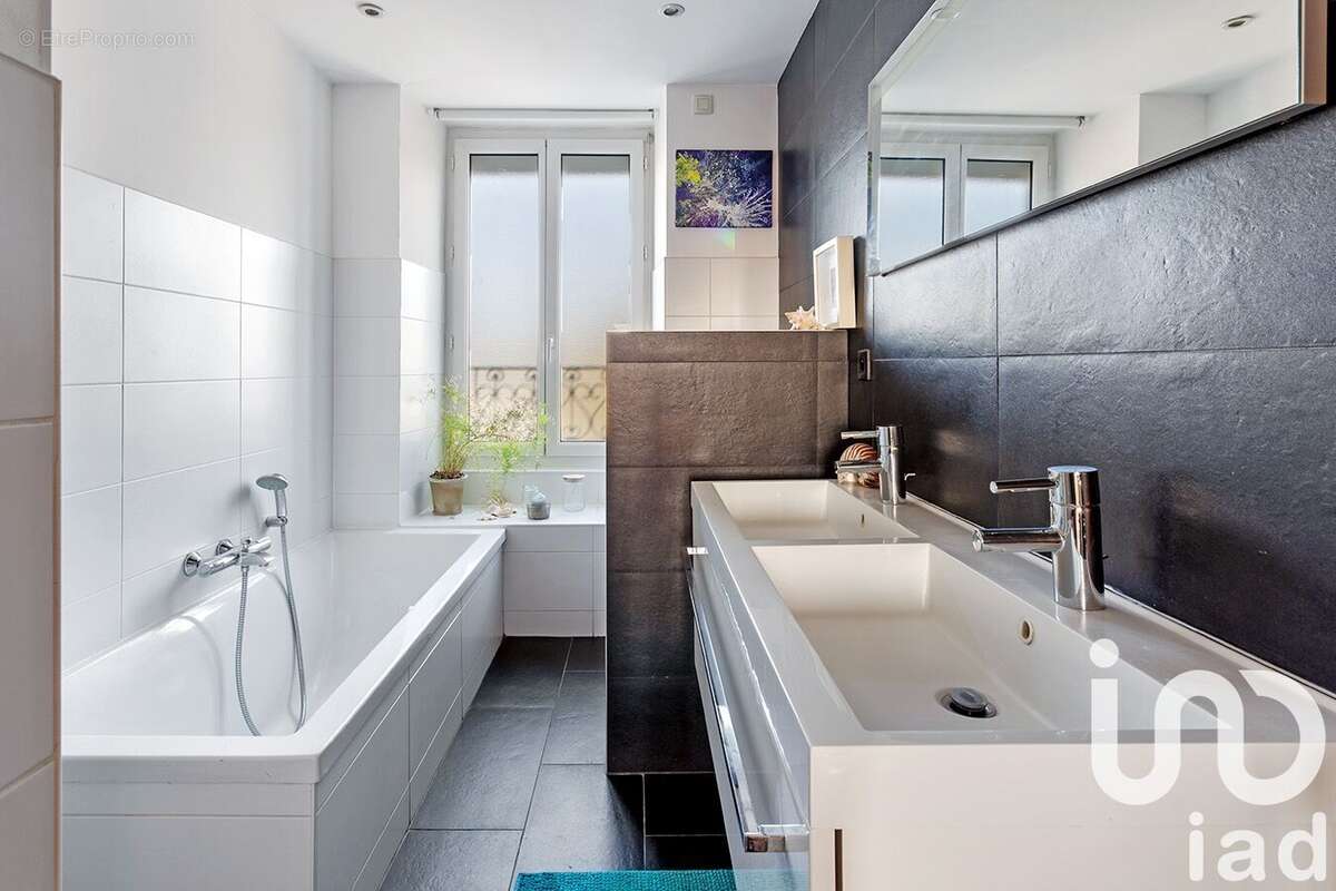 Photo 7 - Maison à SAINT-JULIEN-DE-CONCELLES