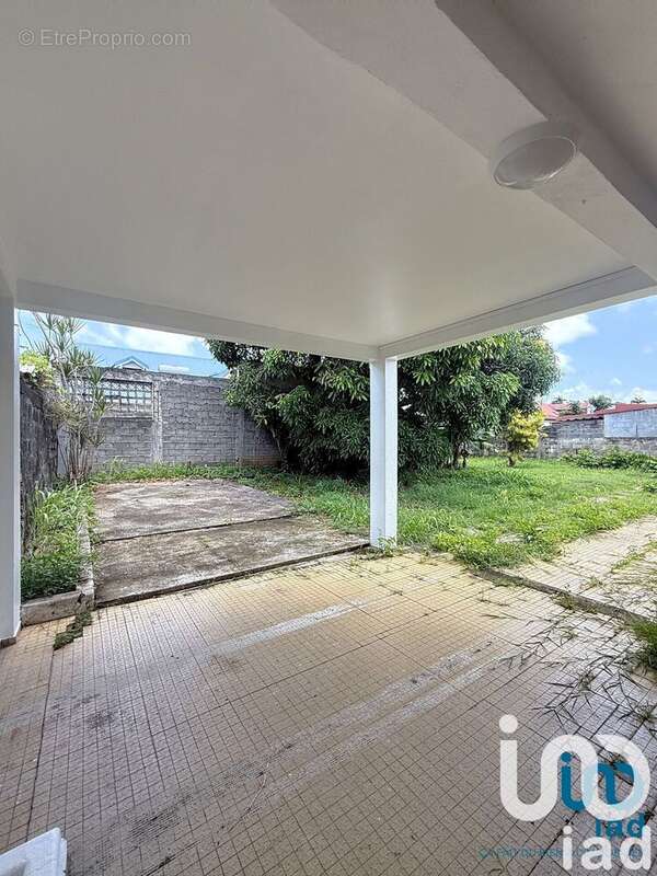 Photo 9 - Maison à LES ABYMES
