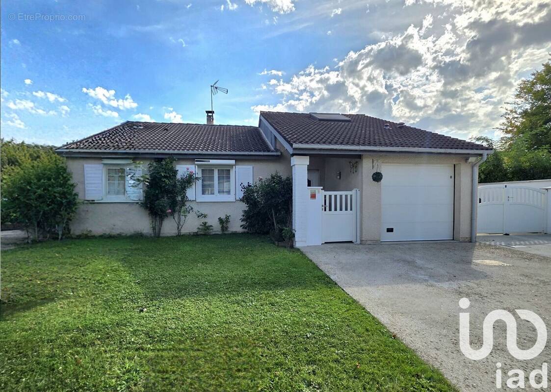 Photo 1 - Maison à MESSY