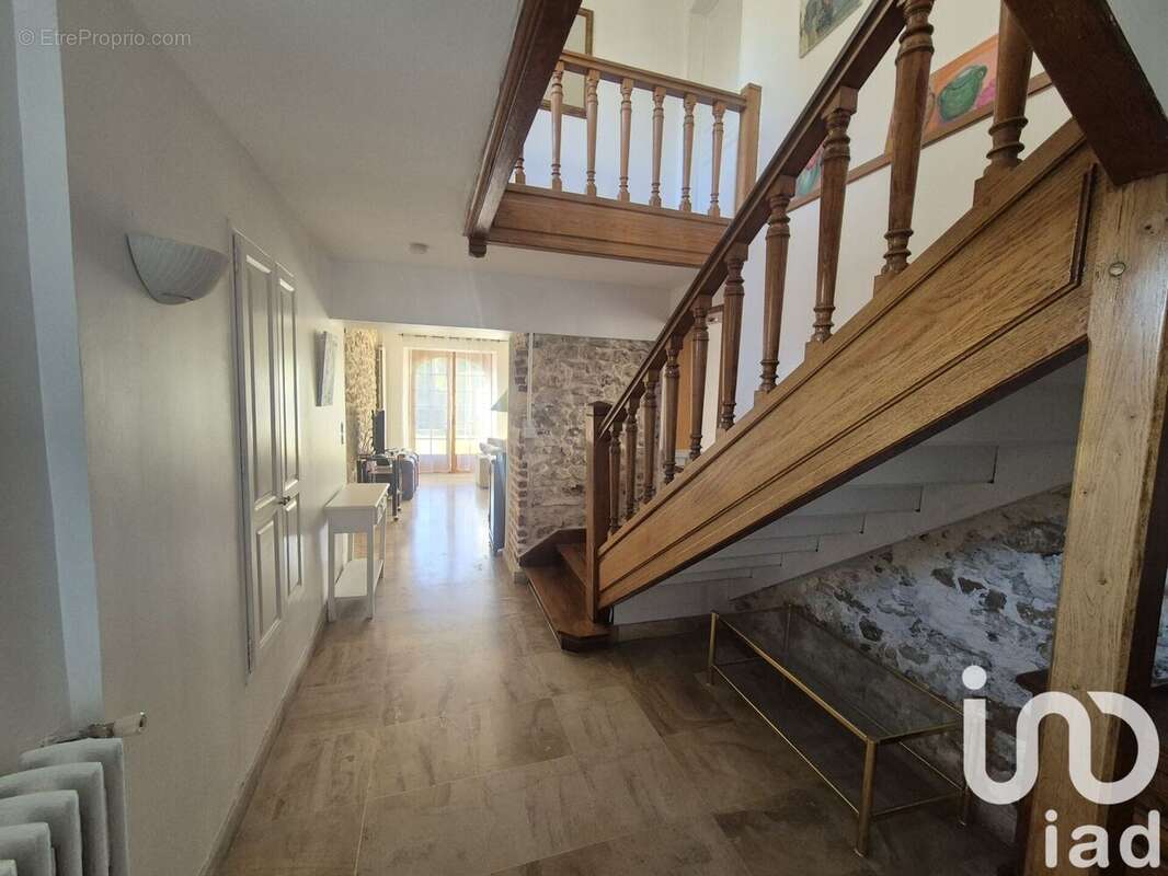 Photo 2 - Maison à VARREDDES