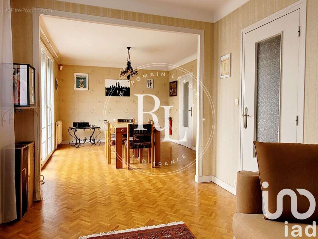 Photo 3 - Maison à HEROUVILLETTE