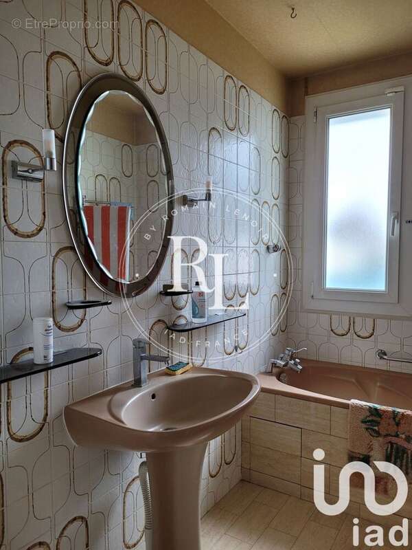 Photo 8 - Maison à HEROUVILLETTE