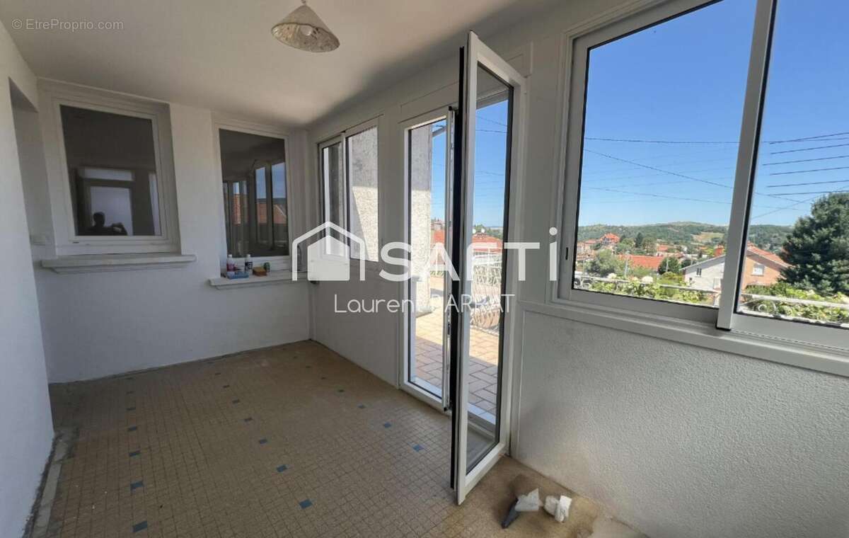 Photo 3 - Maison à AUZAT-LA-COMBELLE