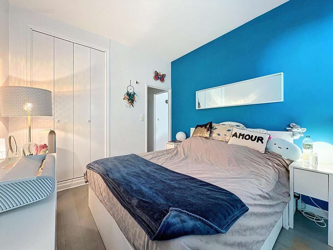 Photo 9 - Appartement à LE MESNIL-LE-ROI