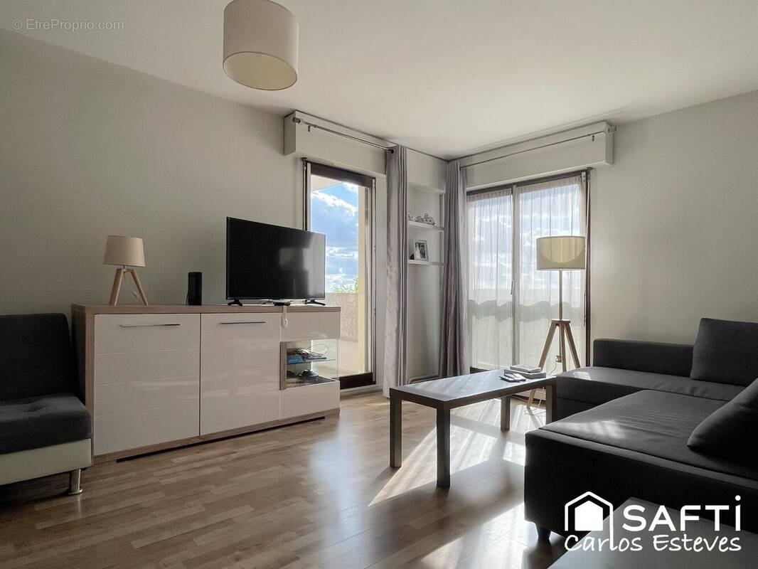 Photo 1 - Appartement à CRETEIL