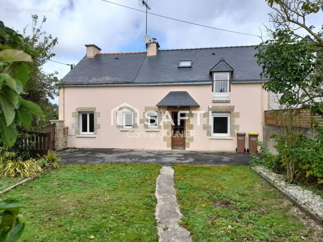 Photo 1 - Maison à SAINT-JEAN-LA-POTERIE