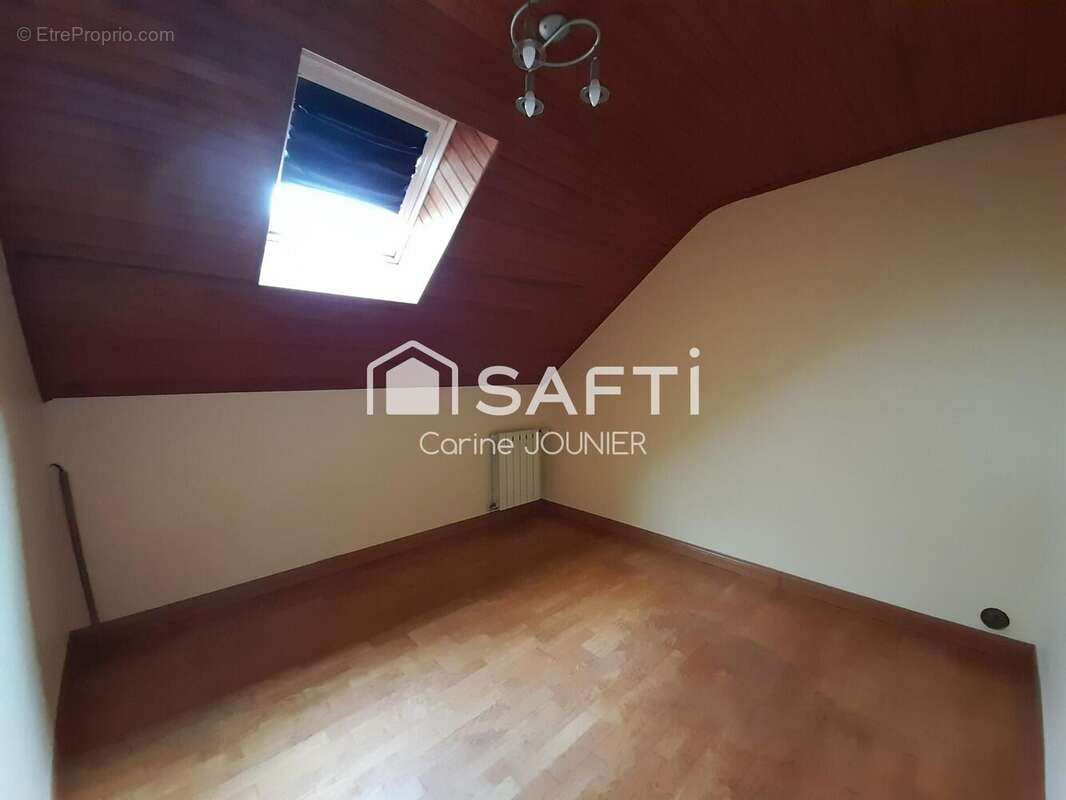 Photo 9 - Maison à SAINT-JEAN-LA-POTERIE