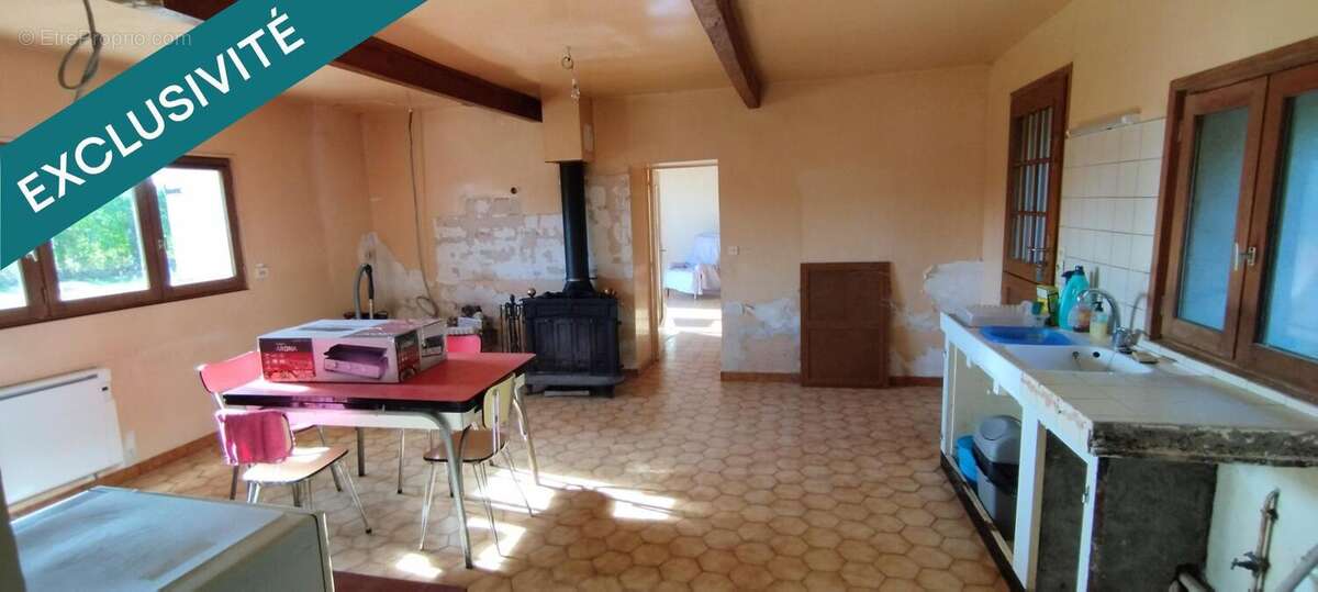 Photo 9 - Maison à SAINT-PRIEST-LA-FEUILLE