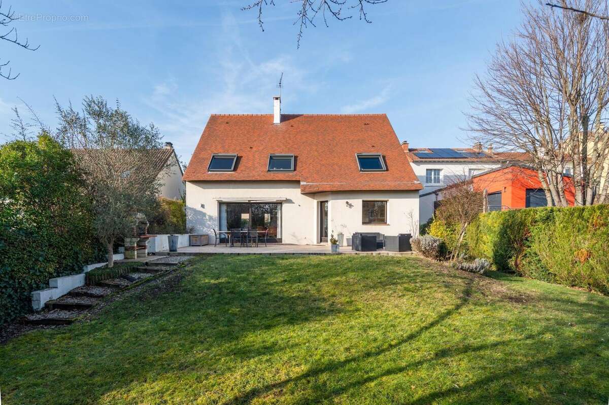 Photo 2 - Maison à CARRIERES-SUR-SEINE