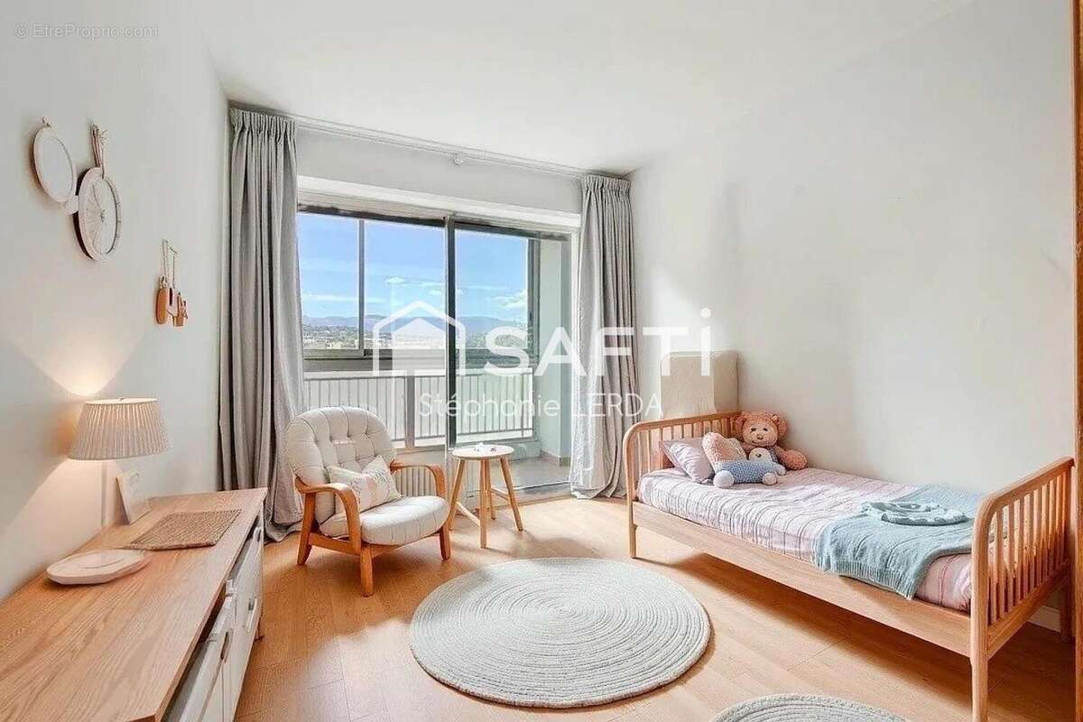 Photo 9 - Appartement à LE CANNET