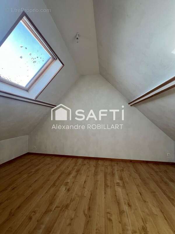 Photo 7 - Appartement à VERMELLES