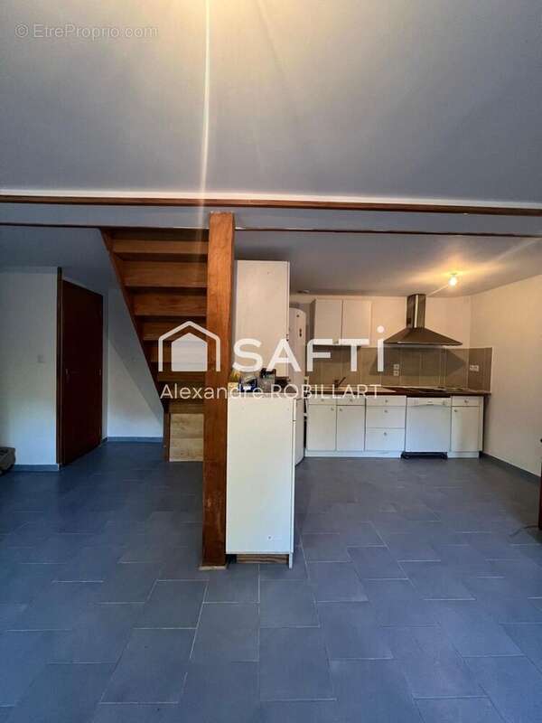 Photo 8 - Appartement à VERMELLES