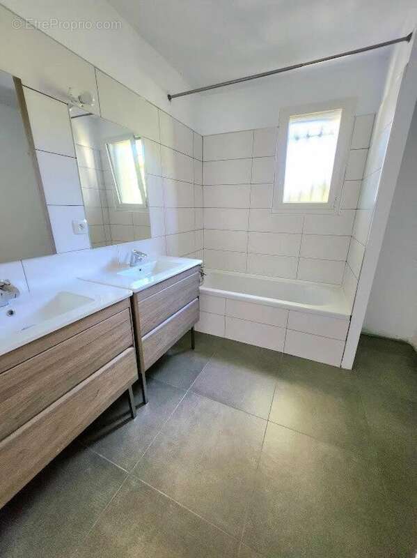 Photo 8 - Maison à CHATEAUNEUF