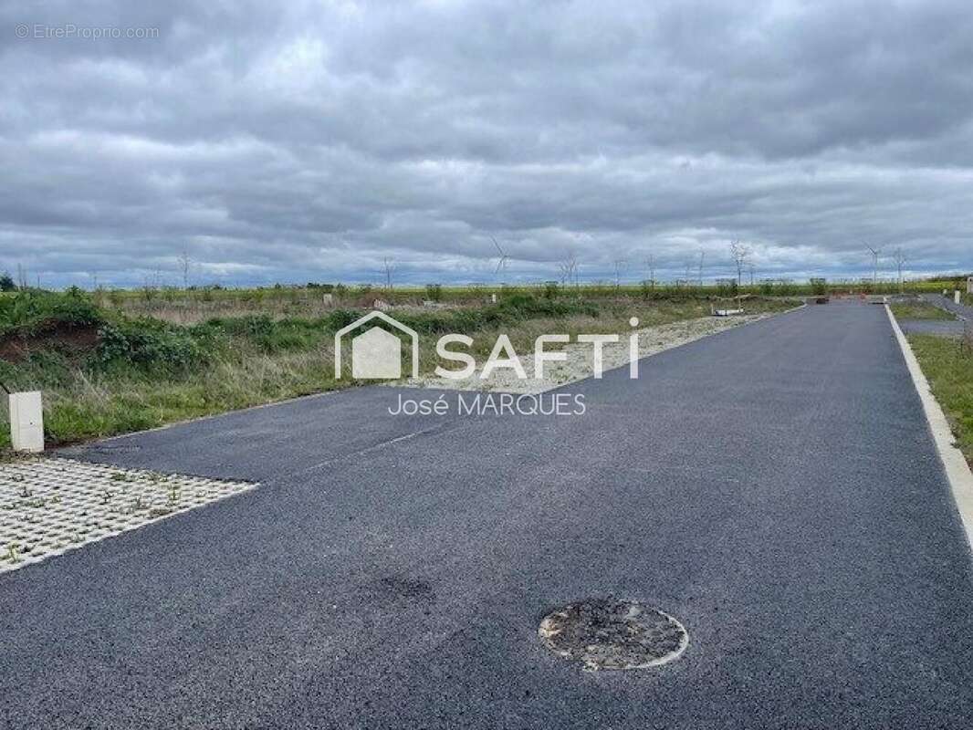 Photo 4 - Terrain à ANGERVILLE