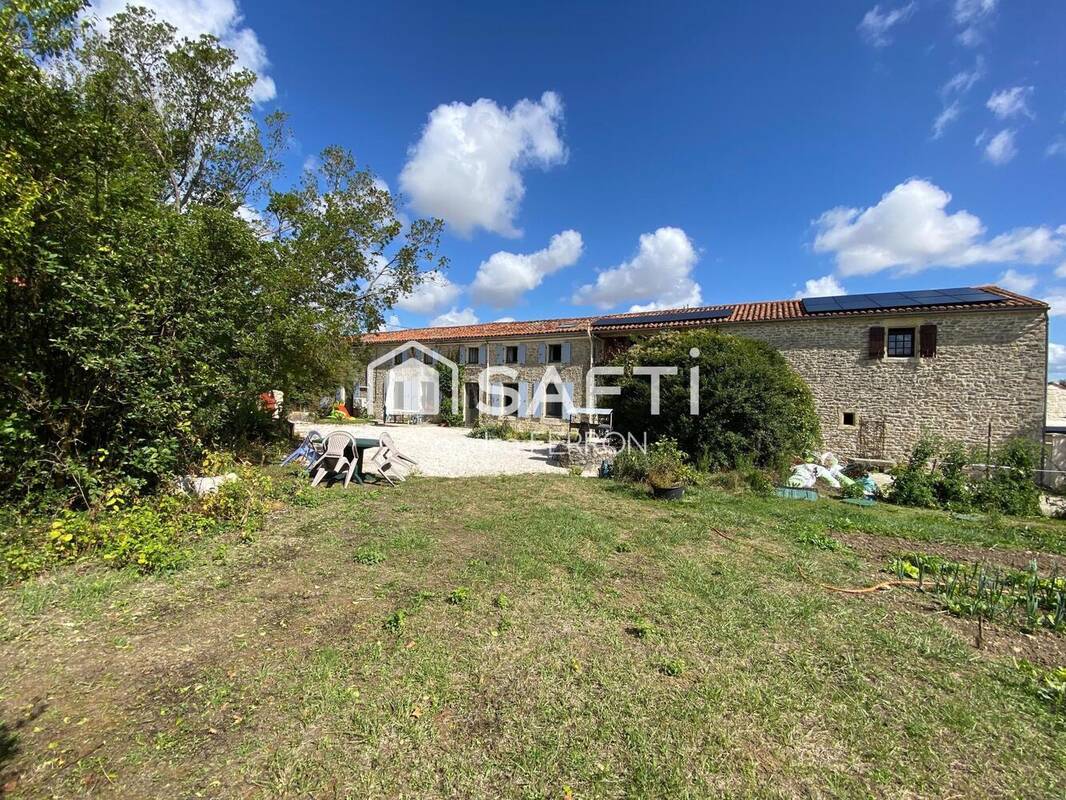 Photo 1 - Maison à COURANT