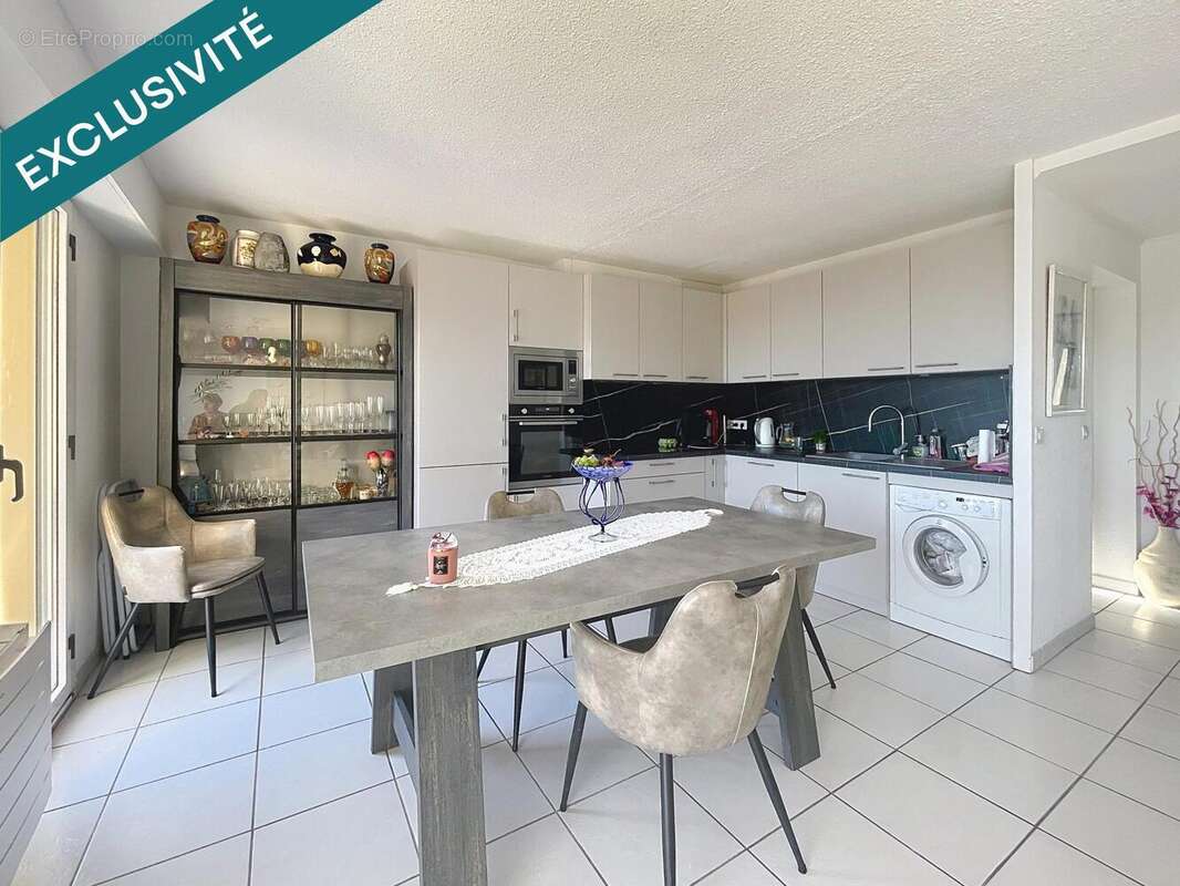 Photo 3 - Appartement à SAINT-RAPHAEL