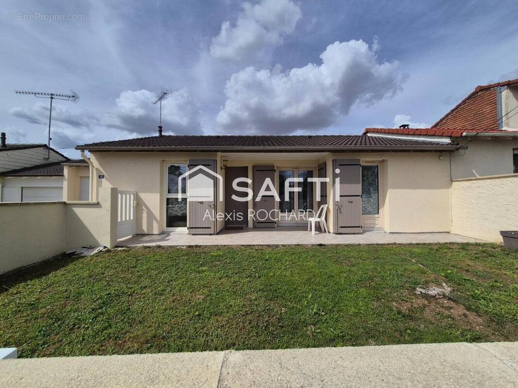 Photo 1 - Maison à POITIERS