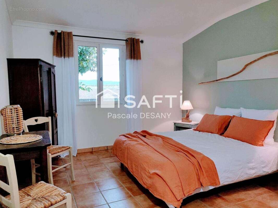 Photo 7 - Maison à ALBA-LA-ROMAINE