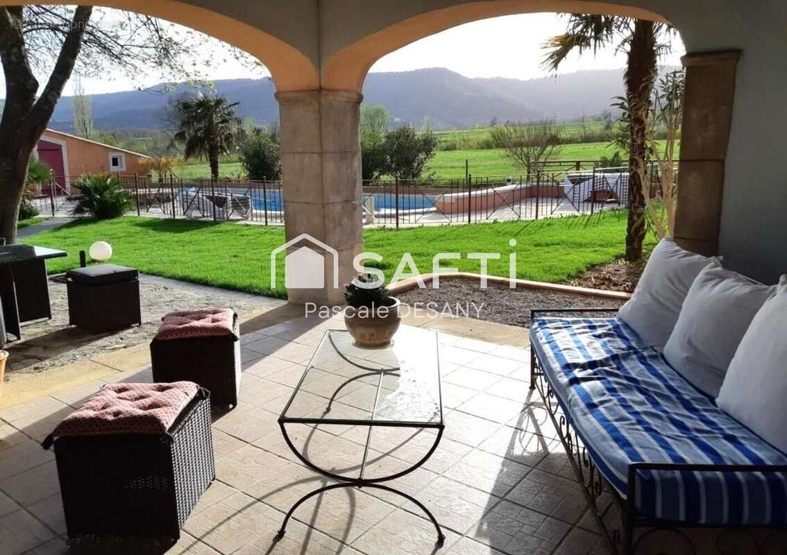 Photo 8 - Maison à ALBA-LA-ROMAINE