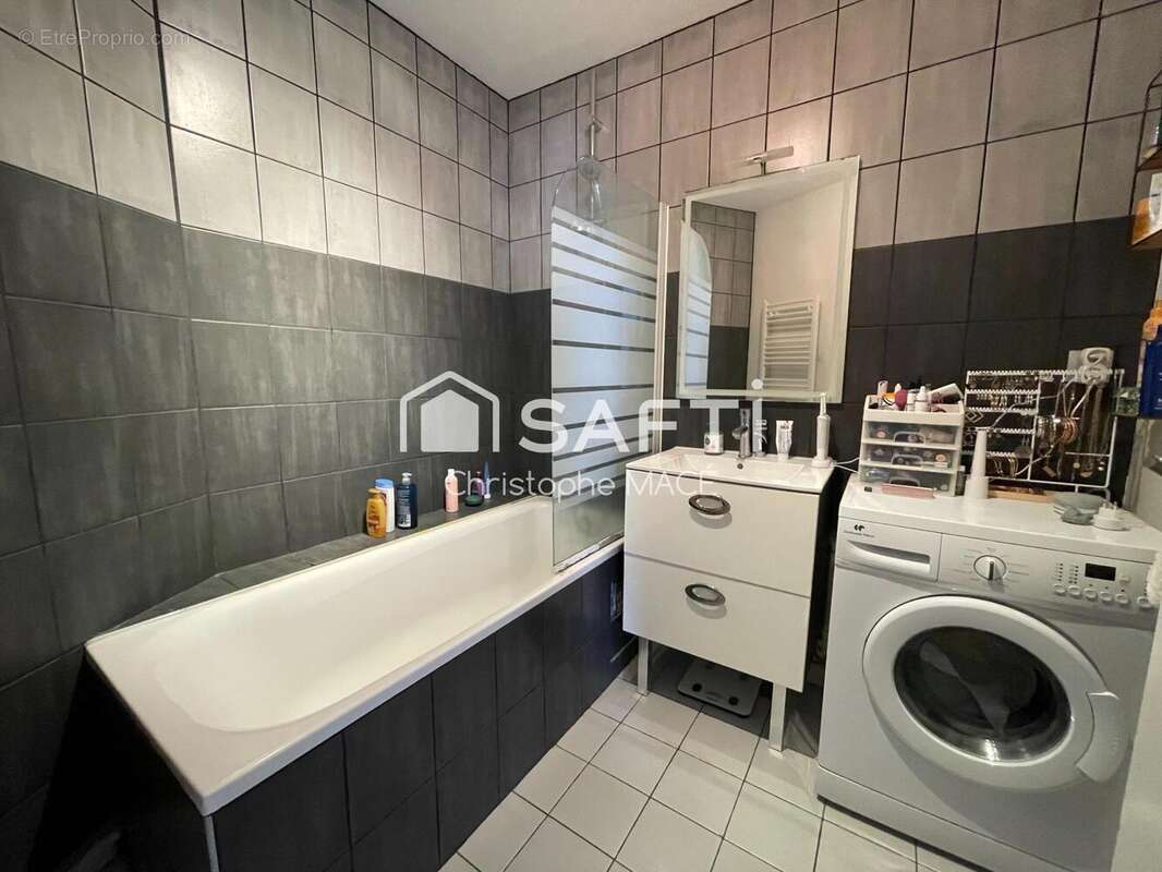 Photo 5 - Appartement à LAVAL