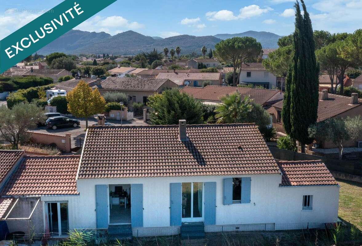 Photo 2 - Maison à LE MUY