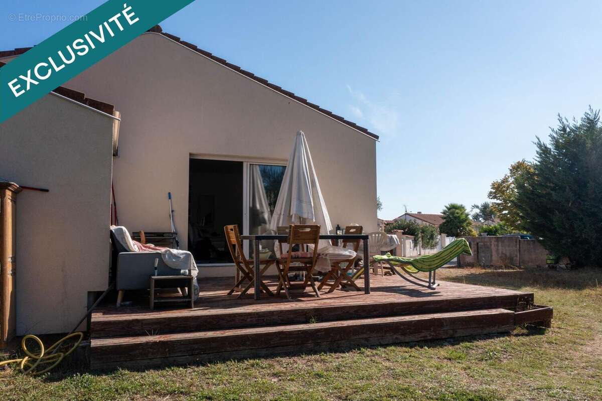 Photo 4 - Maison à LE MUY