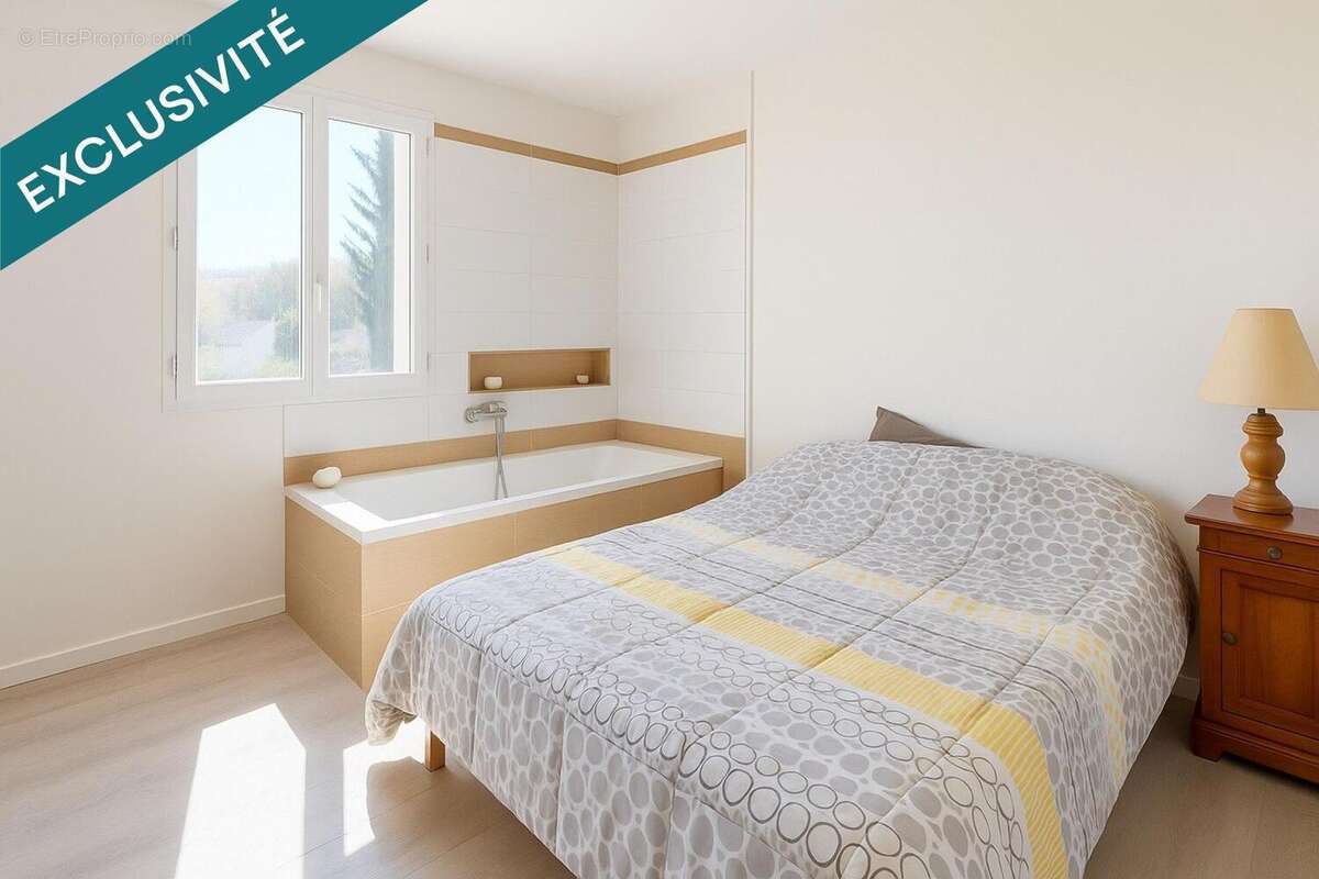 Photo 9 - Maison à LE MUY