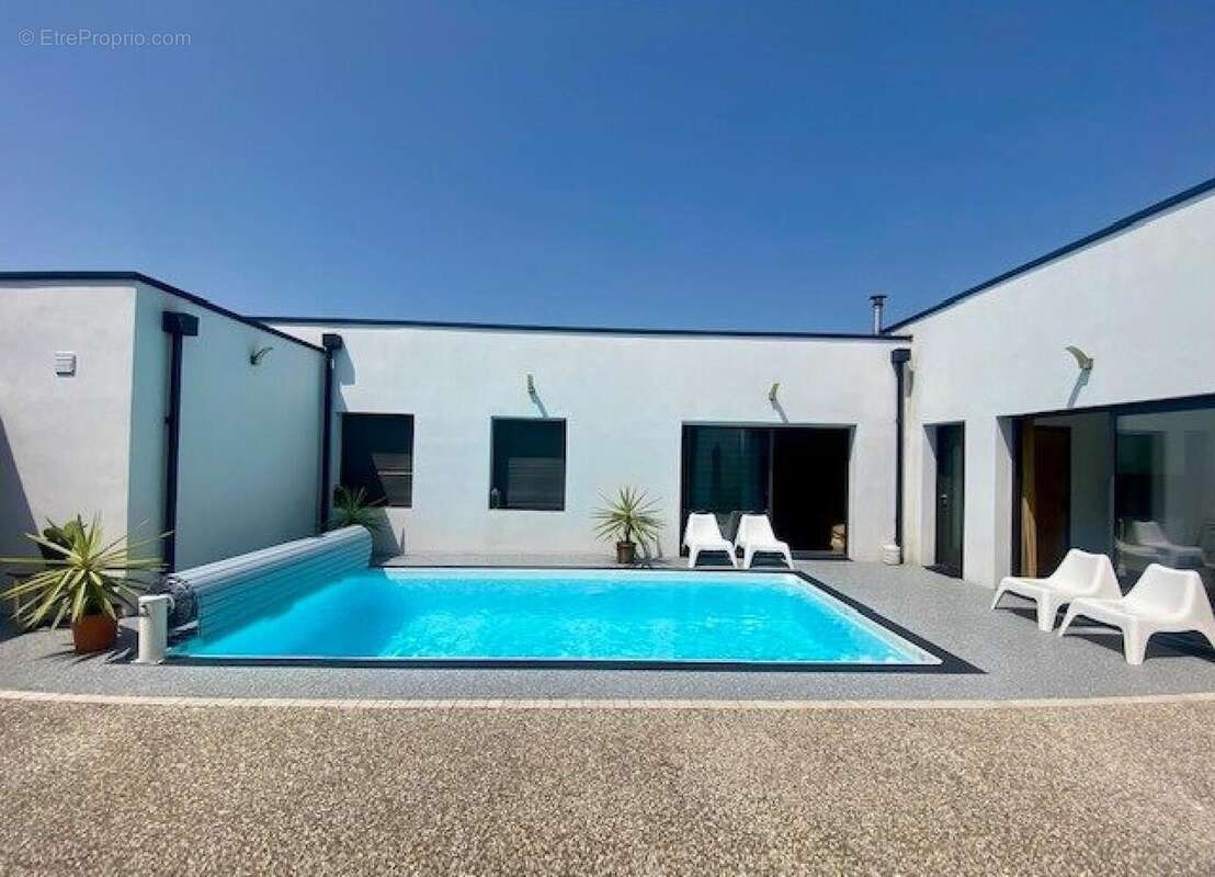 Photo 2 - Maison à PERIGNY