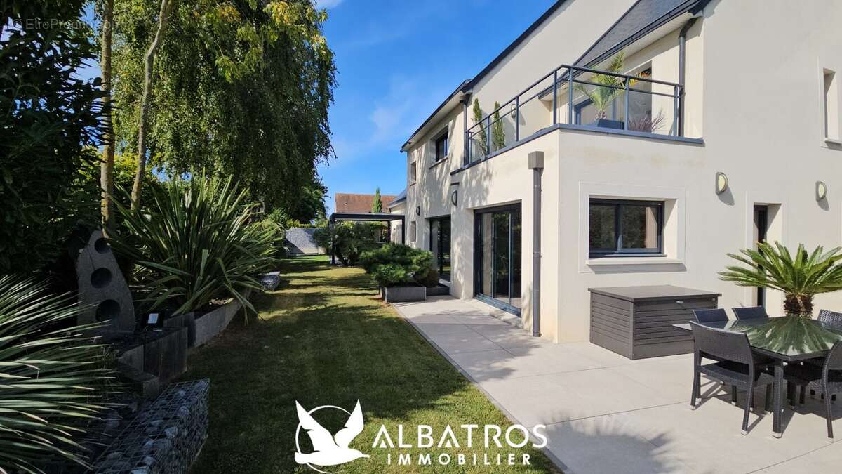 Maison à OUISTREHAM