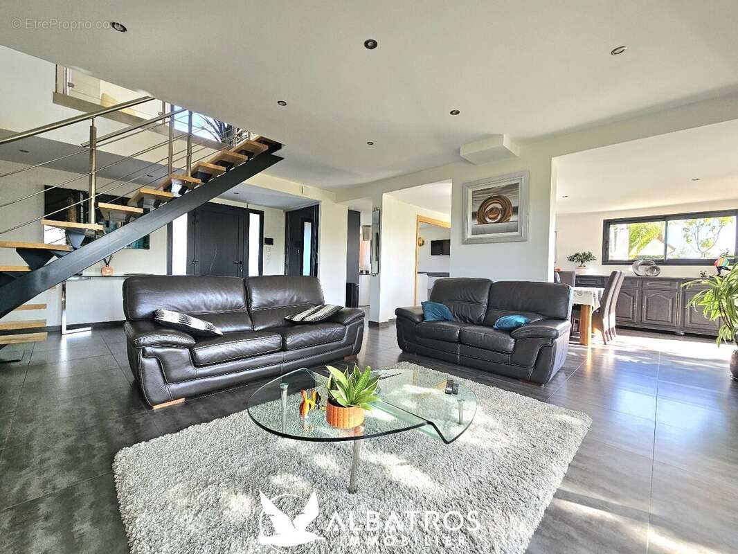 Maison à OUISTREHAM