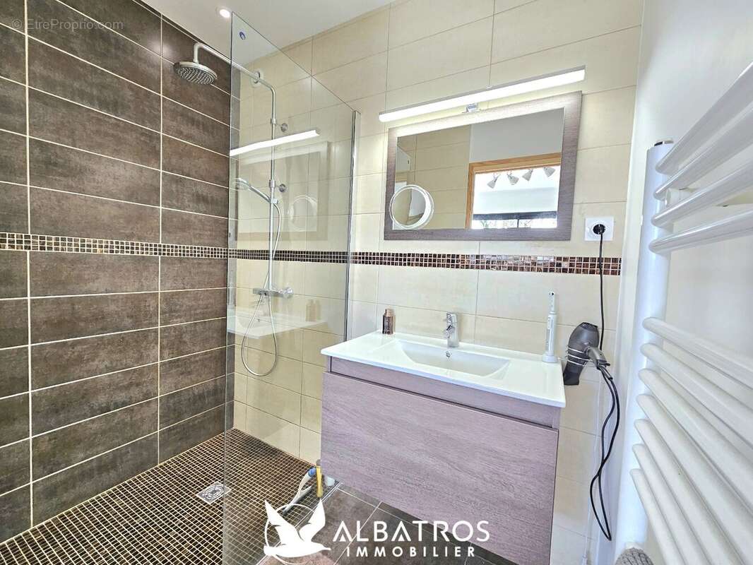 Maison à OUISTREHAM