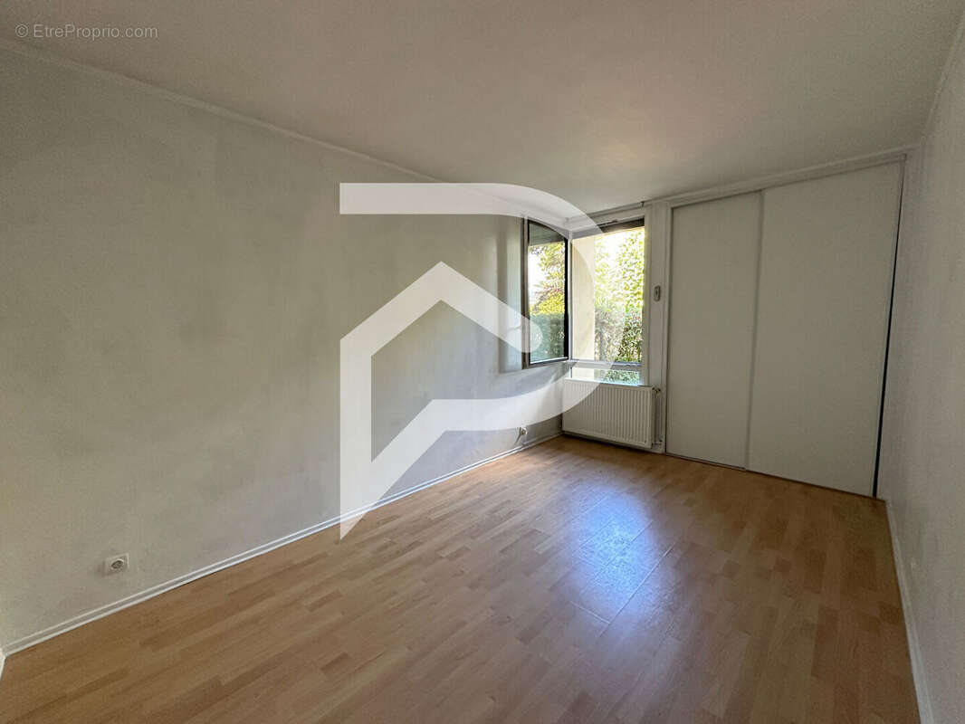 Appartement à ELANCOURT