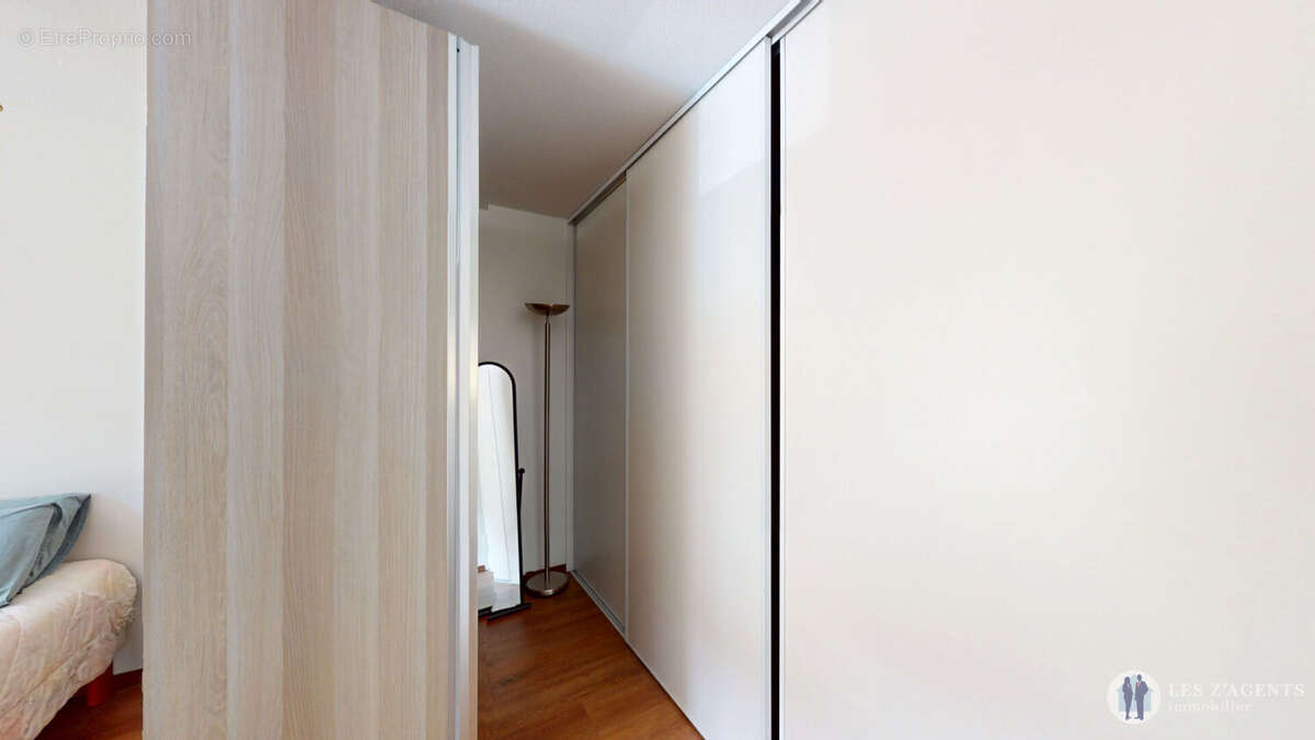 Appartement à SAINT-MARTIN-D'HERES