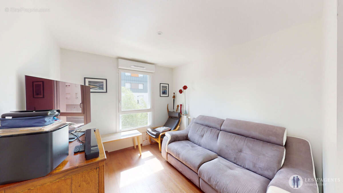 Appartement à SAINT-MARTIN-D'HERES