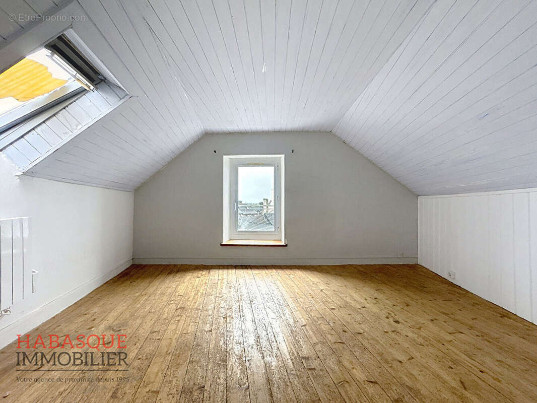 Appartement à LESNEVEN