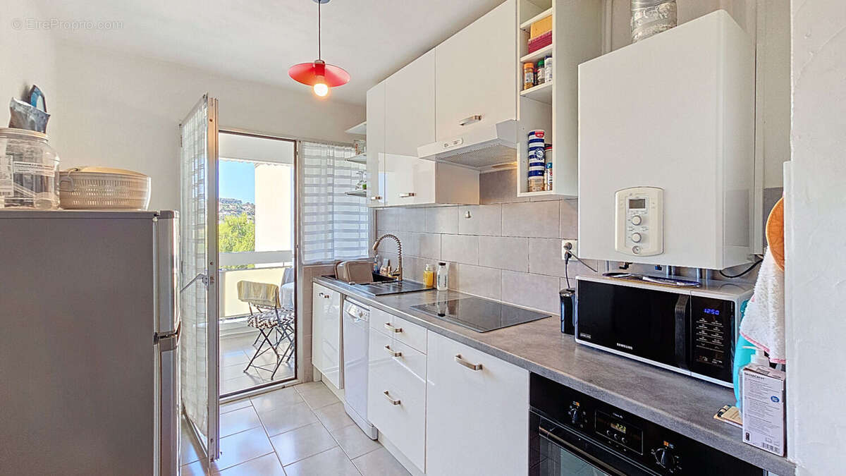 Appartement à SAINT-MANDRIER-SUR-MER