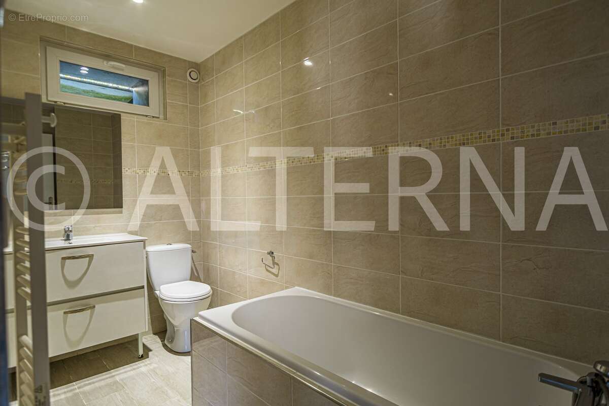 Maison à MEZY-SUR-SEINE