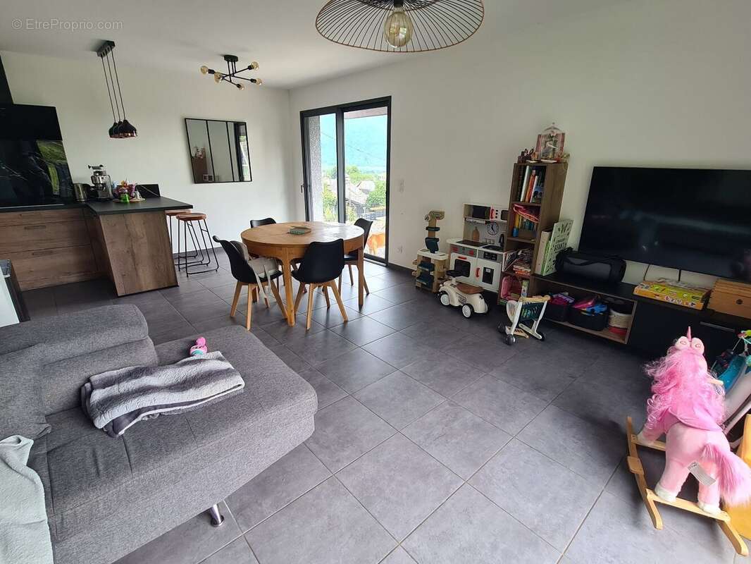 Maison à GRESY-SUR-ISERE