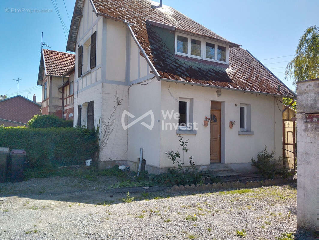 Maison à SAINS-DU-NORD