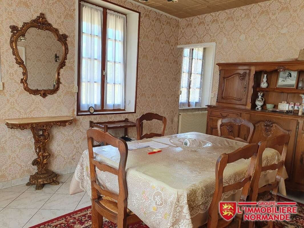 Maison à DAUBEUF-LA-CAMPAGNE