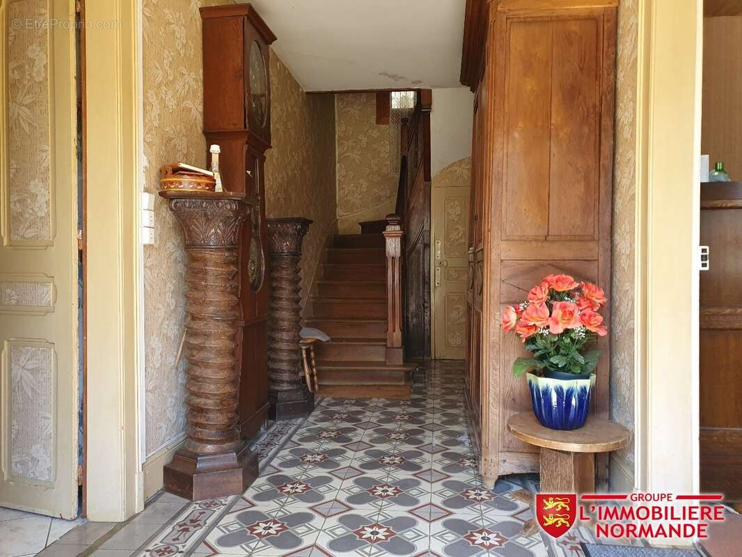 Maison à DAUBEUF-LA-CAMPAGNE