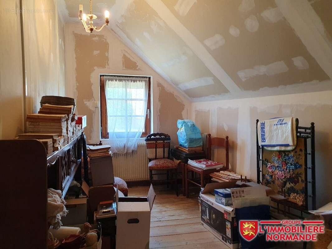 Maison à DAUBEUF-LA-CAMPAGNE