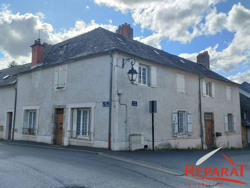 Appartement à JUILLAC