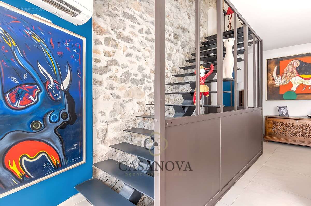 Appartement à MIREVAL