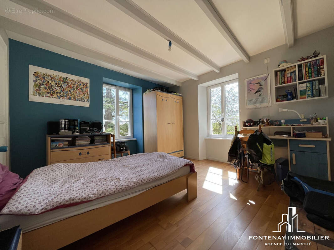 Maison à FONTENAY-LE-COMTE