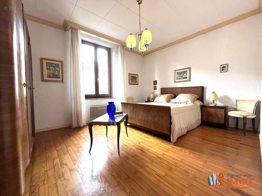 Appartement à GIVORS