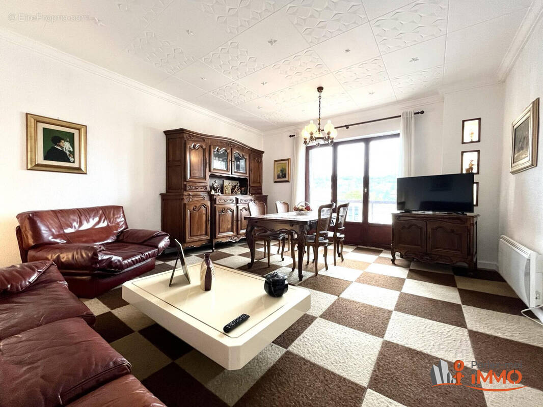 Appartement à GIVORS