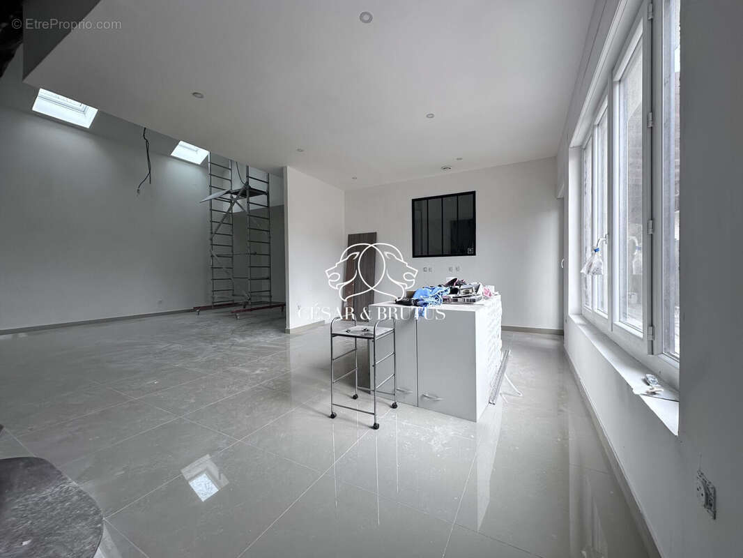 Appartement à LA VERPILLIERE