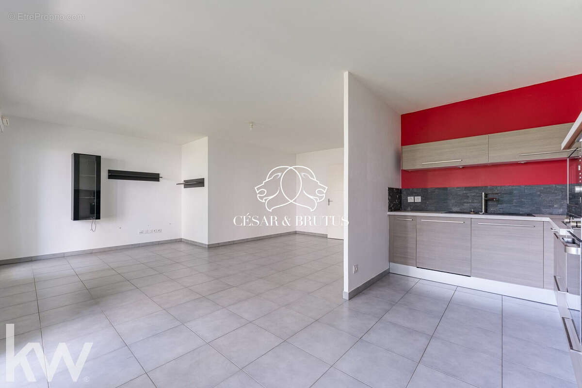 Appartement à LYON-8E